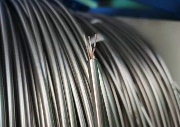 সম্পর্কে সর্বশেষ কোম্পানির খবর খনিজ নিরোধক তারের - খনিজ নিরোধক এবং ধাতব sheaths যেমন তামা ইত্যাদি সঙ্গে তামা কোর